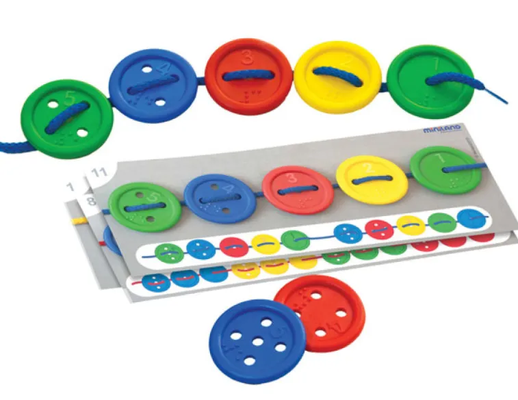 Juego de Actividades Táctiles para Atar Botones en Braille (140 piezas)